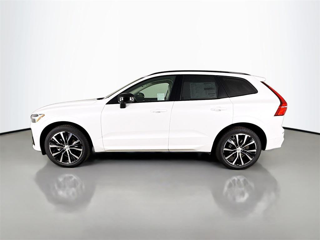 new 2025 Volvo XC60 car, priced at $55,360