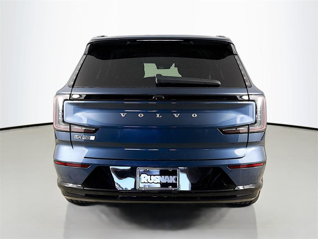 new 2025 Volvo EX90 car, priced at $90,640