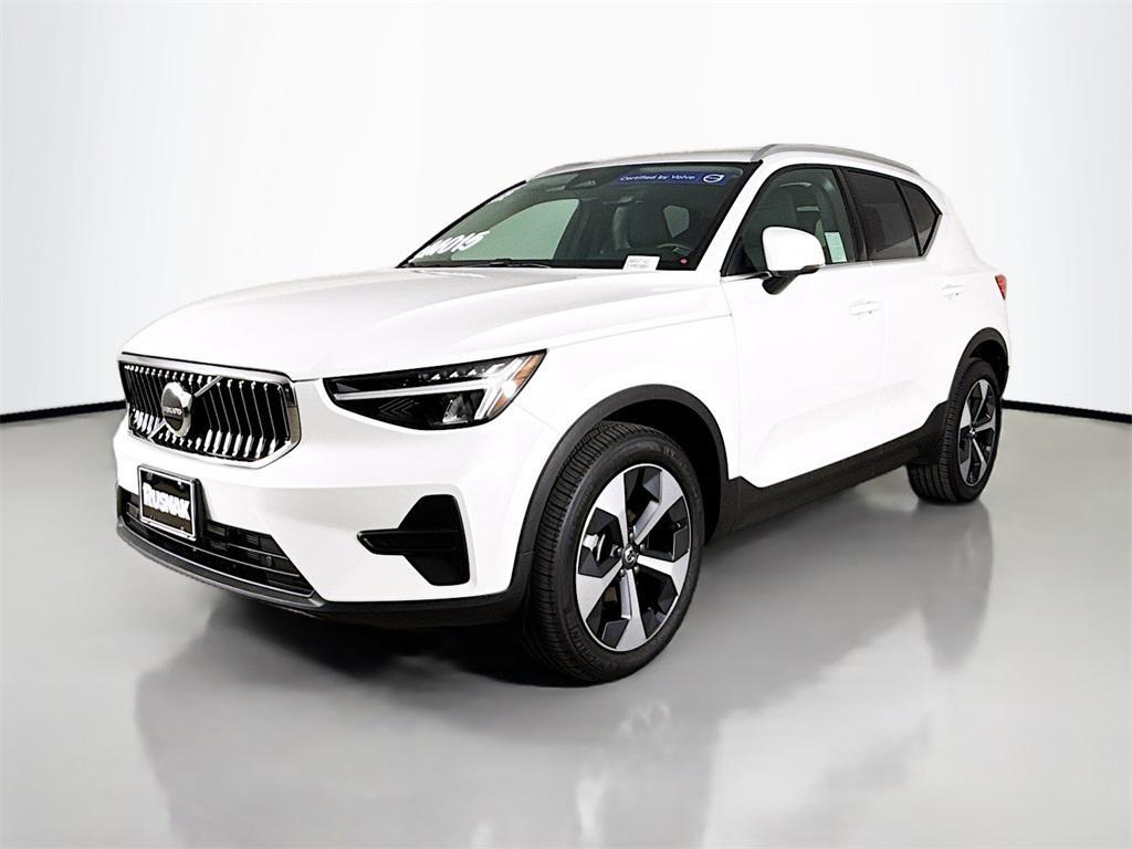 used 2025 Volvo XC40 car, priced at $43,995