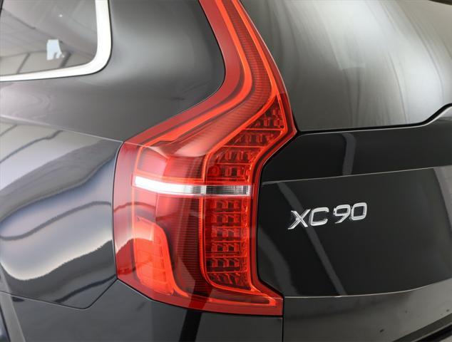 used 2021 Volvo XC90 Recharge Plug-In Hybrid car, priced at $39,691