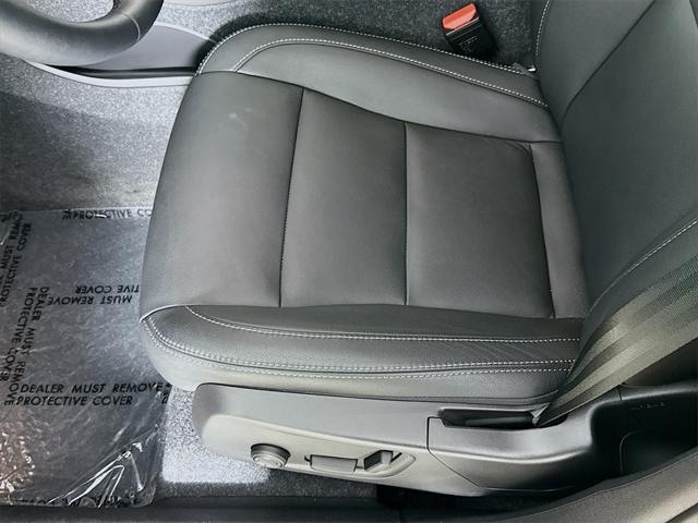 used 2025 Volvo XC40 car, priced at $34,595