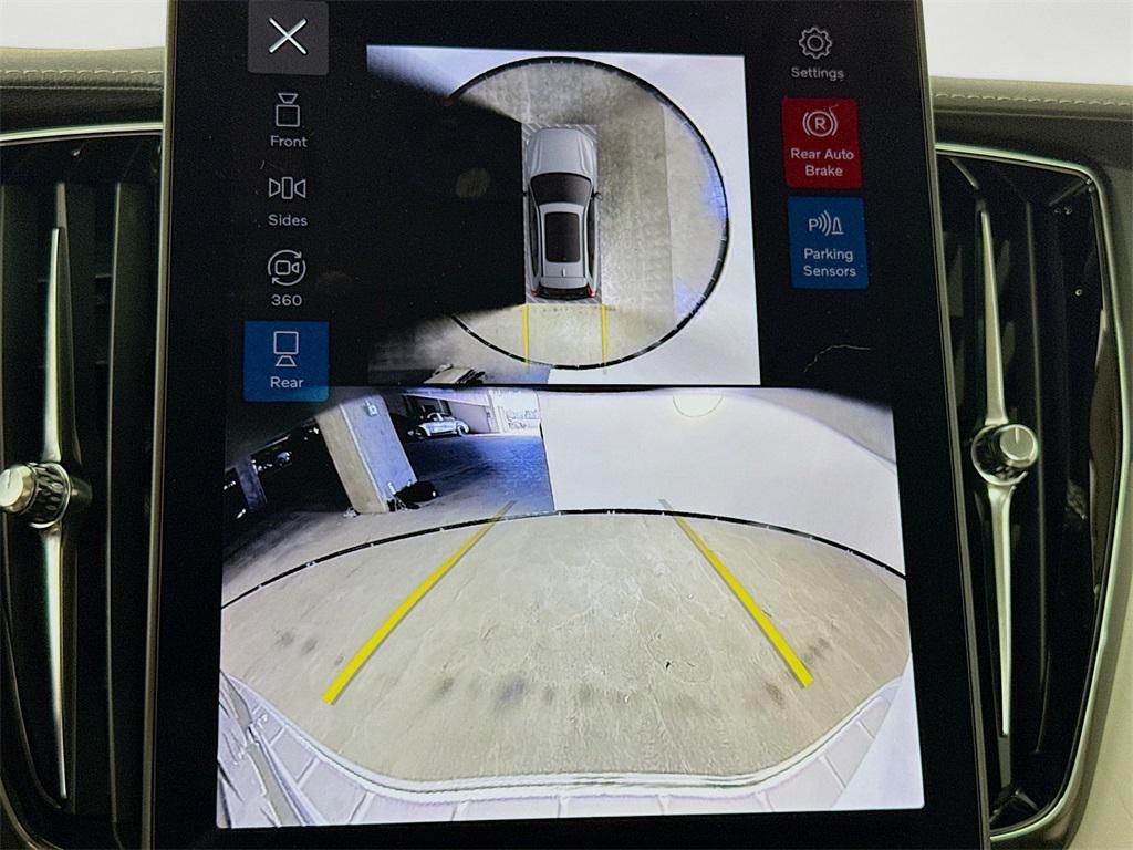 new 2026 Volvo XC60 car, priced at $63,935