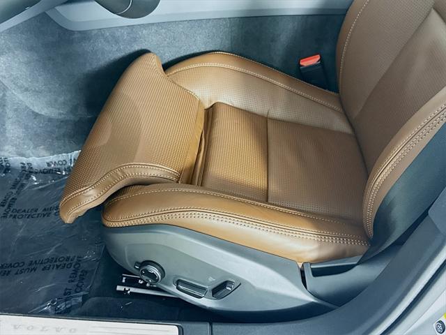 new 2025 Volvo V60 Cross Country car, priced at $59,025