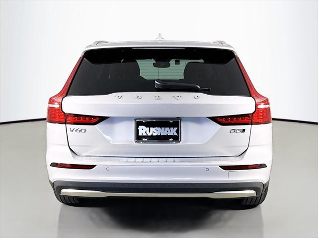 new 2025 Volvo V60 Cross Country car, priced at $59,025