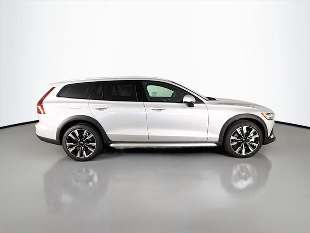new 2025 Volvo V60 Cross Country car, priced at $59,025