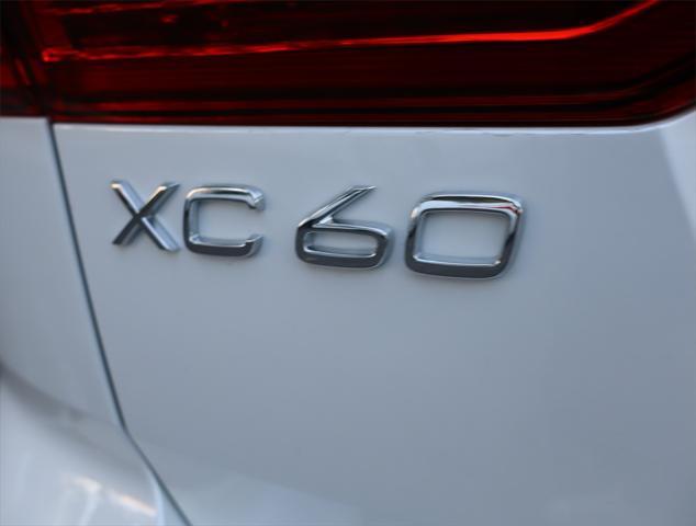 new 2025 Volvo XC60 car, priced at $55,335