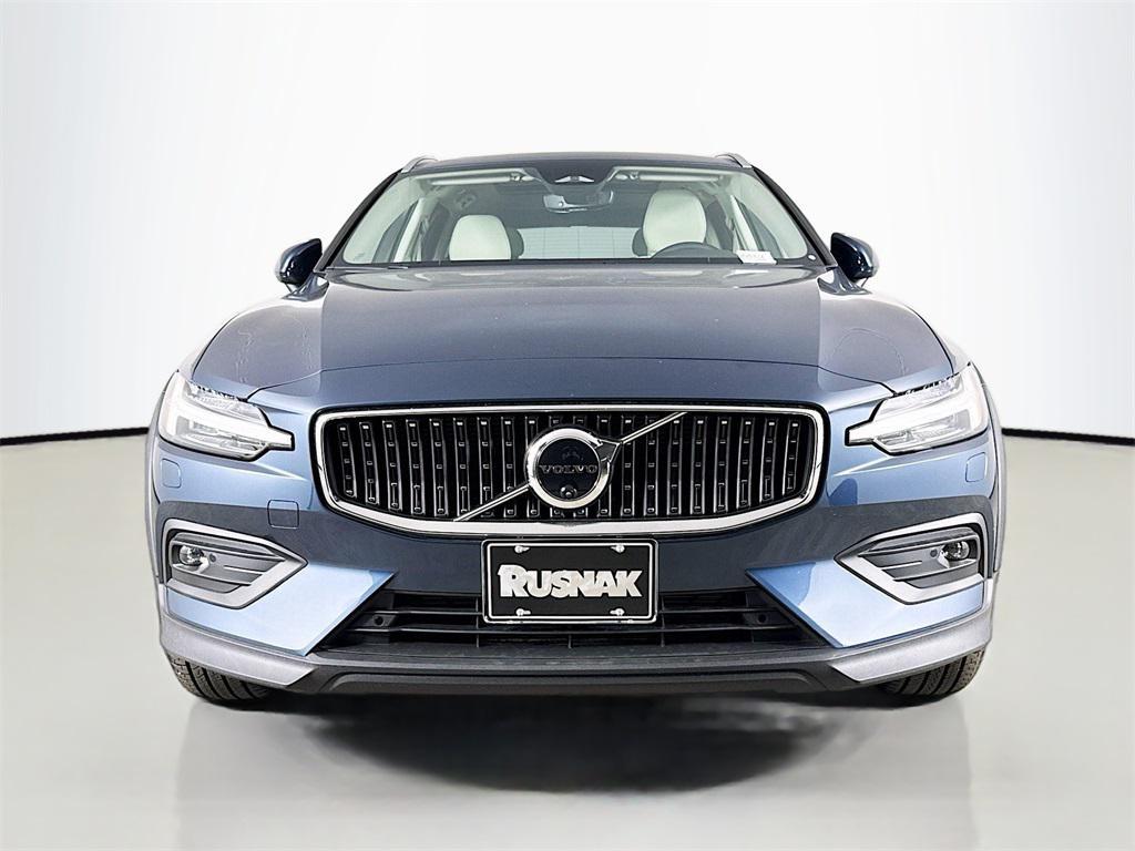 new 2026 Volvo V60 Cross Country car, priced at $57,370