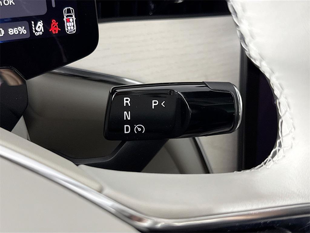 new 2025 Volvo EX90 car, priced at $88,945