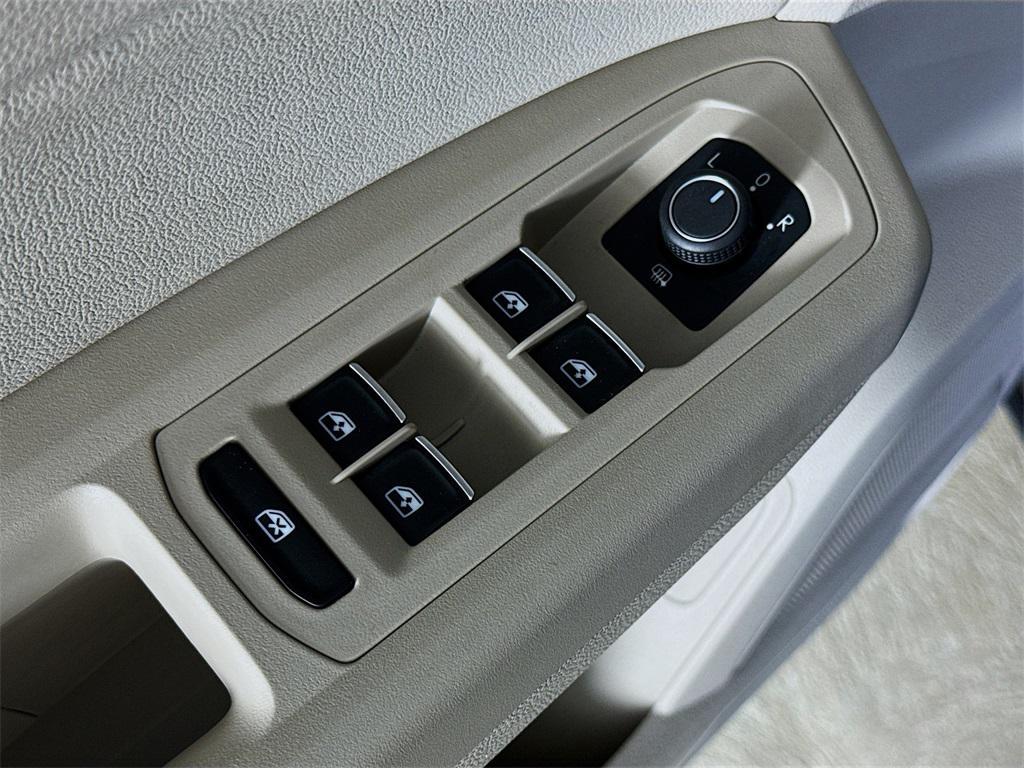 used 2019 Volkswagen Atlas car, priced at $20,795