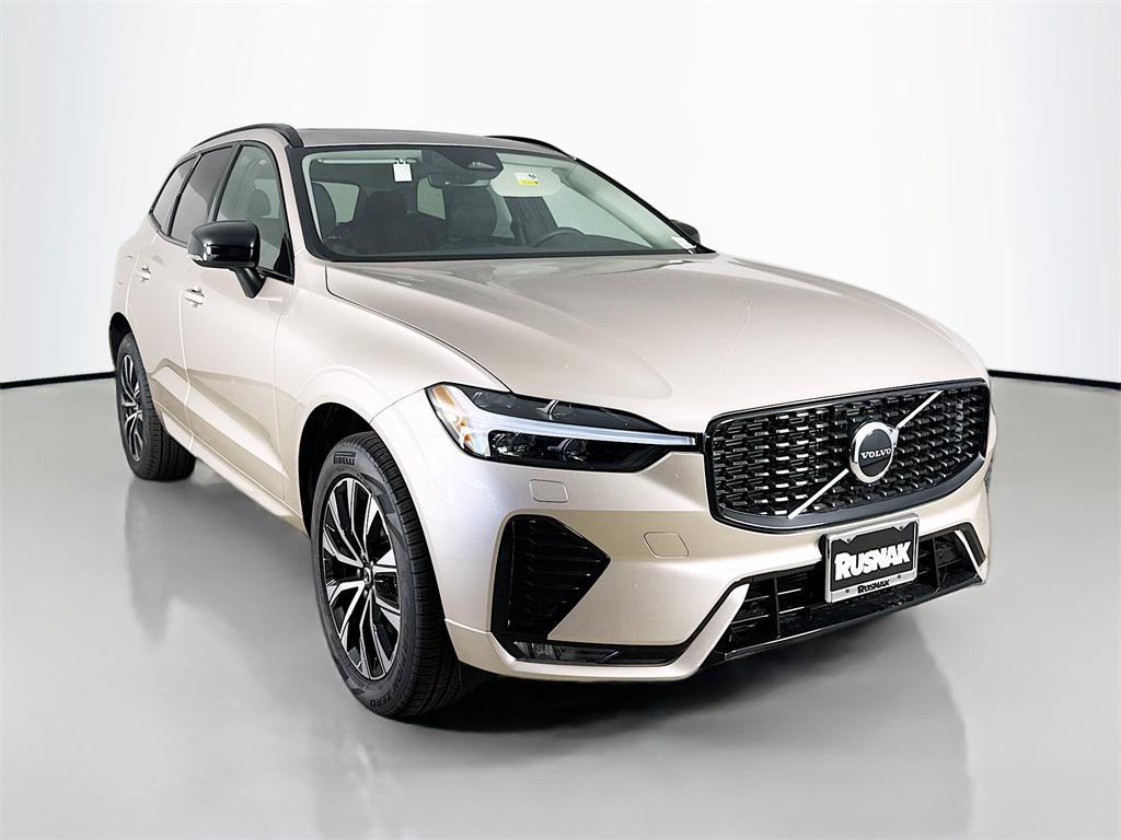 new 2025 Volvo XC60 car, priced at $51,570