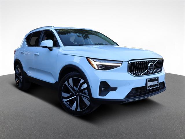 used 2025 Volvo XC40 car, priced at $46,401