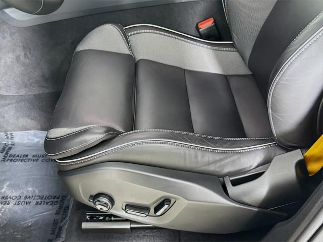 used 2024 Volvo XC60 Recharge Plug-In Hybrid car, priced at $62,995