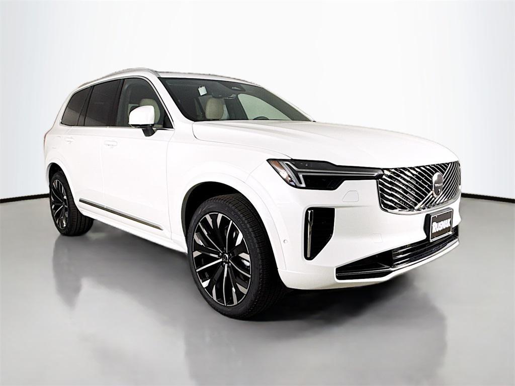 new 2025 Volvo XC90 car, priced at $69,155
