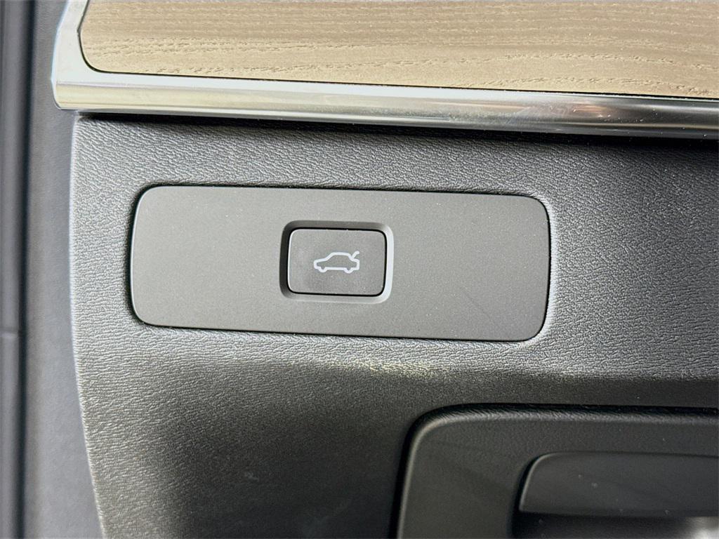 used 2026 Volvo XC90 car, priced at $64,459
