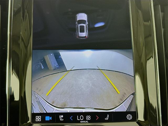used 2022 Volvo XC60 car, priced at $32,695