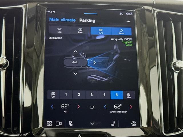 used 2022 Volvo XC60 car, priced at $32,695