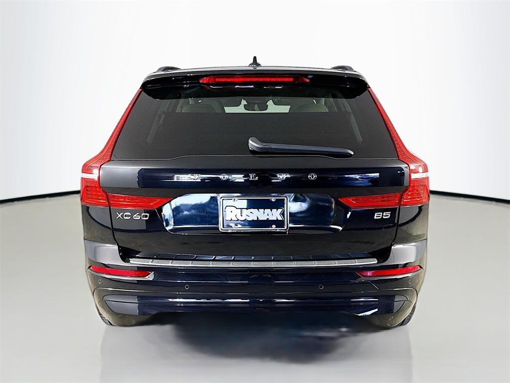 used 2023 Volvo XC60 car, priced at $31,998