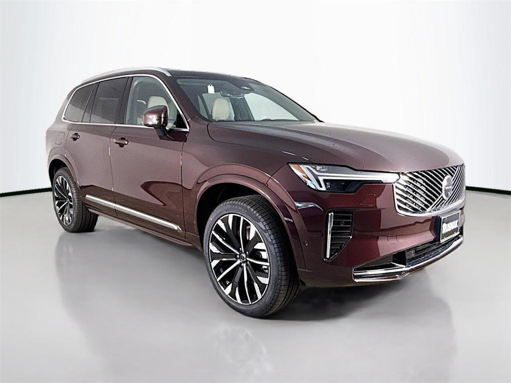 new 2025 Volvo XC90 car, priced at $65,725