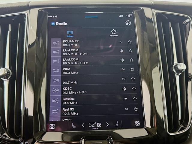 new 2025 Volvo XC60 Plug-In Hybrid car, priced at $60,525