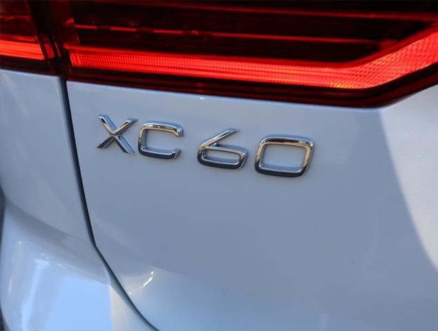 new 2025 Volvo XC60 Plug-In Hybrid car, priced at $66,235