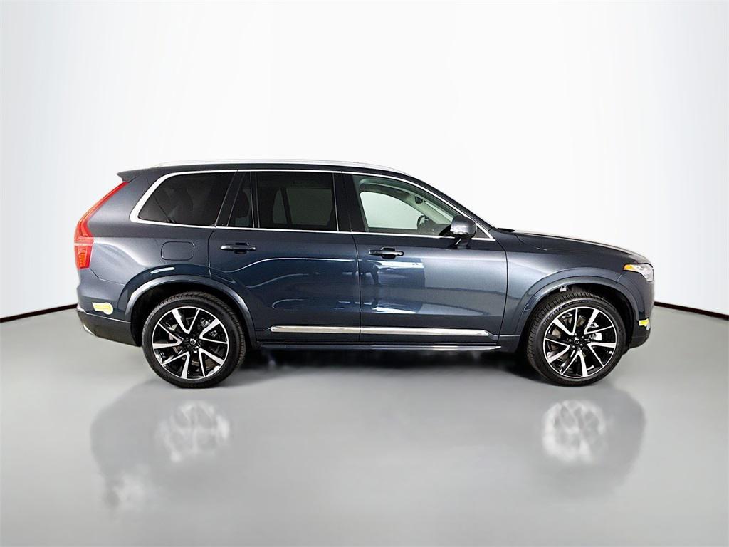 used 2022 Volvo XC90 Recharge Plug-In Hybrid car, priced at $41,995