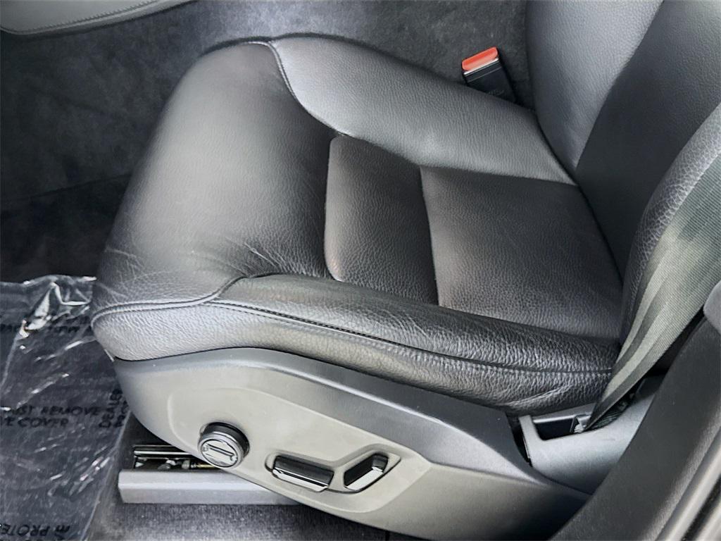 used 2022 Volvo XC90 Recharge Plug-In Hybrid car, priced at $41,995