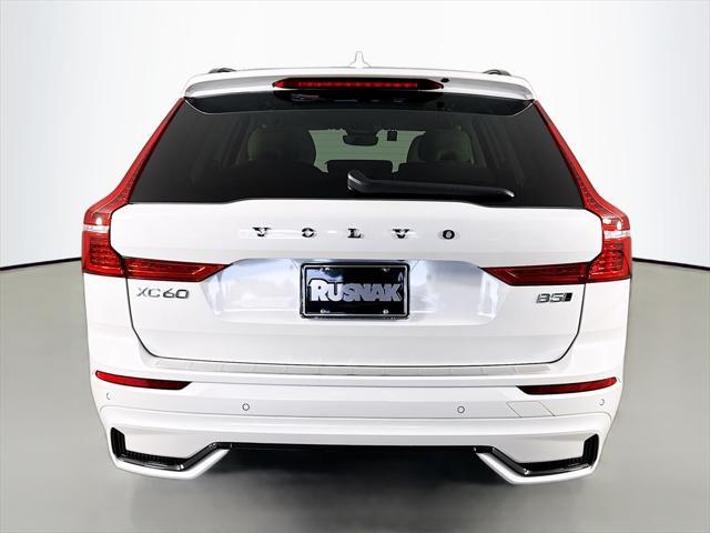 new 2025 Volvo XC60 car, priced at $55,360
