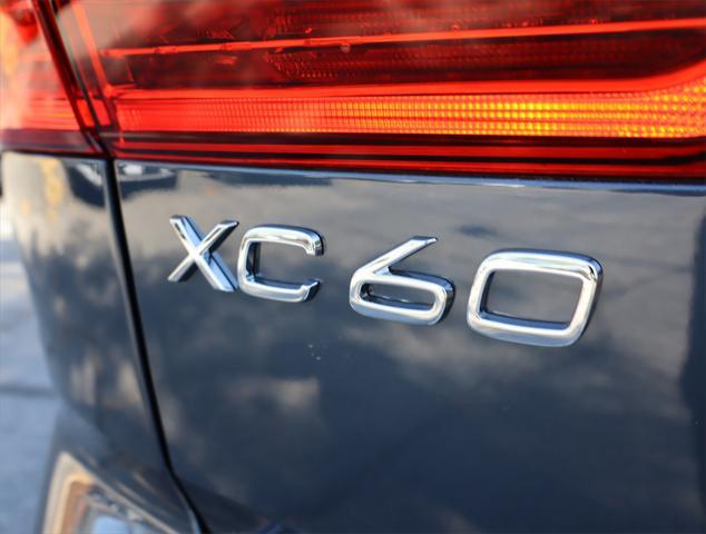 new 2025 Volvo XC60 Plug-In Hybrid car, priced at $66,235