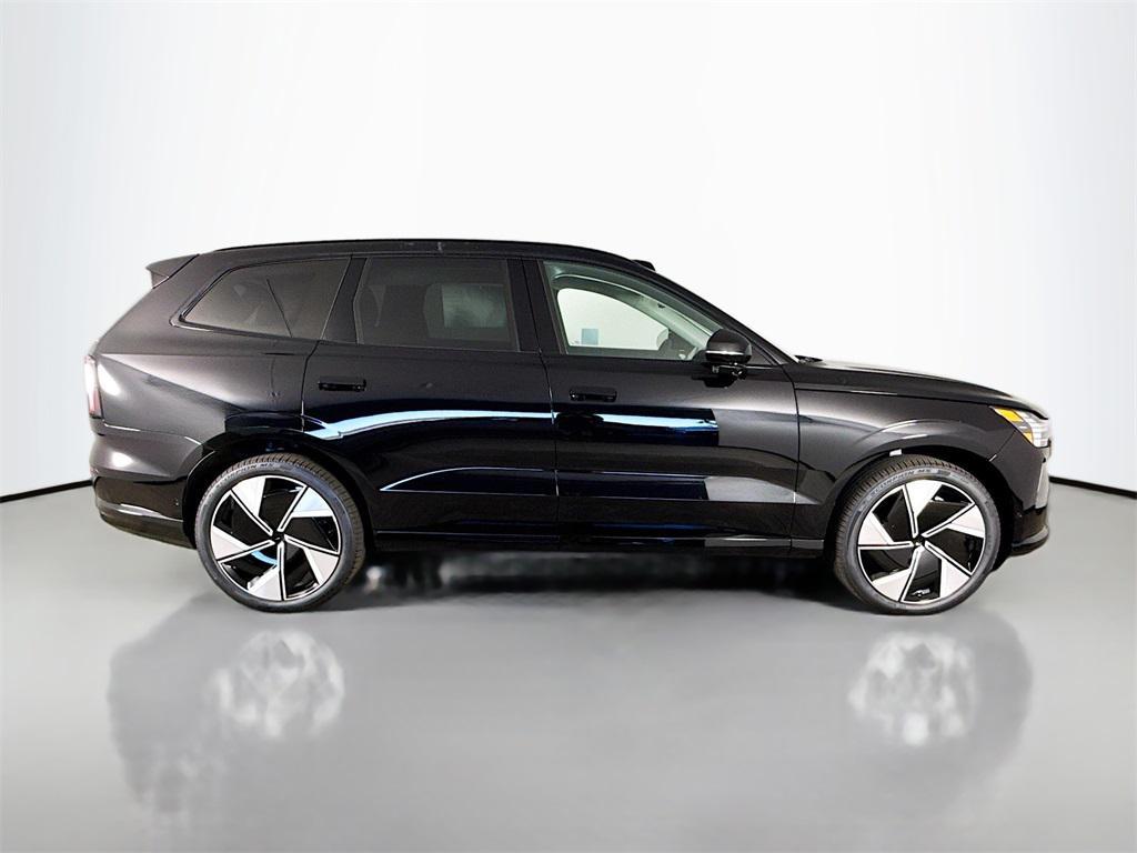 new 2025 Volvo EX90 car, priced at $94,745