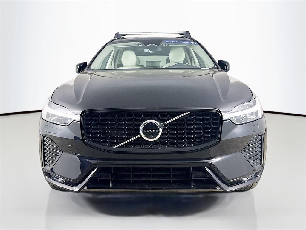 used 2023 Volvo XC60 car, priced at $33,888