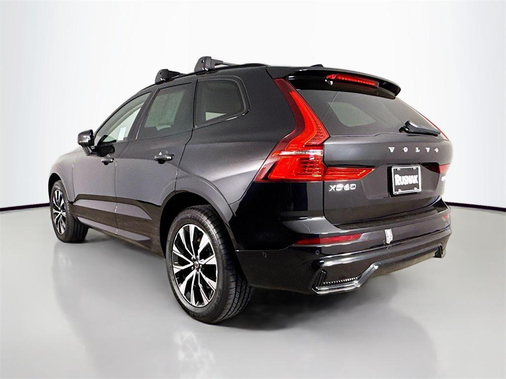 used 2023 Volvo XC60 car, priced at $33,888