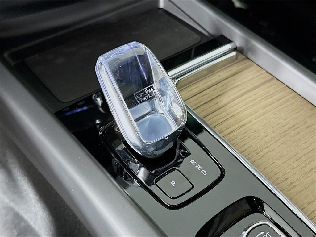 new 2026 Volvo XC60 car, priced at $57,985