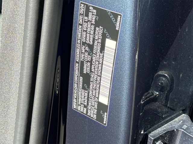 used 2025 Volvo XC90 car, priced at $62,995