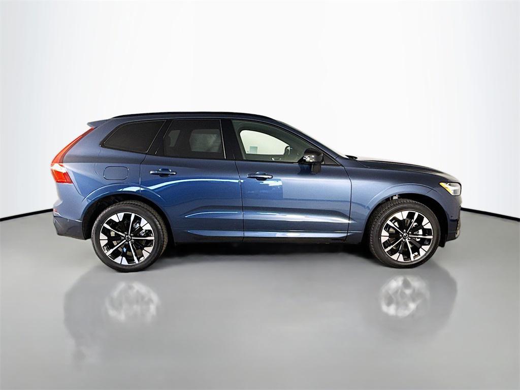 new 2026 Volvo XC60 car, priced at $57,985