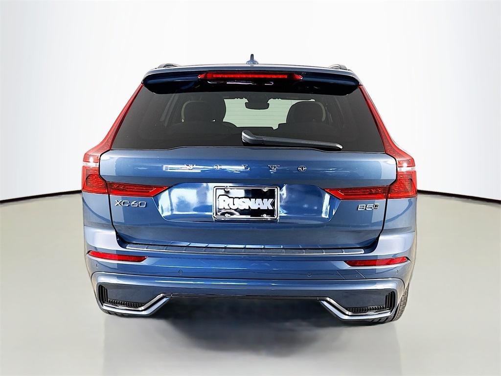 new 2026 Volvo XC60 car, priced at $57,985