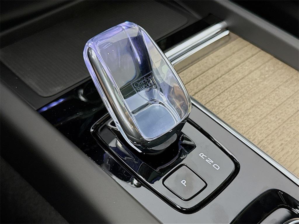 new 2026 Volvo XC60 car, priced at $57,985