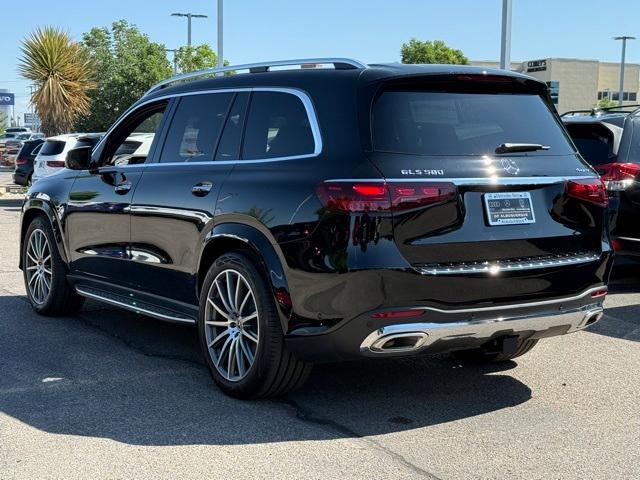 new 2025 Mercedes-Benz GLS 580 car