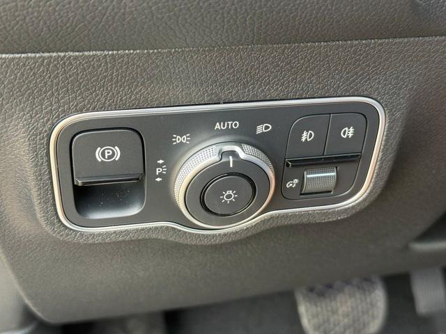 new 2026 Mercedes-Benz GLB 250 car, priced at $50,240