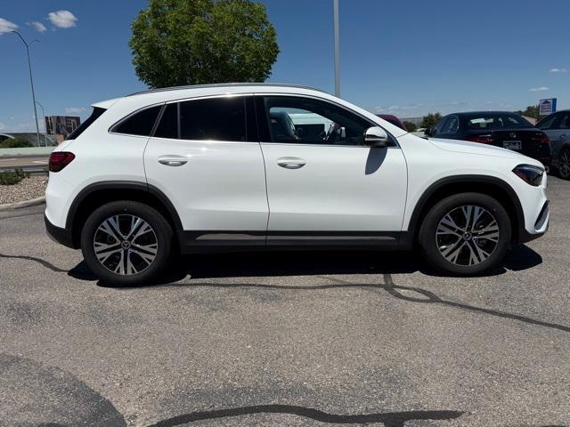 new 2025 Mercedes-Benz GLA 250 car, priced at $44,250
