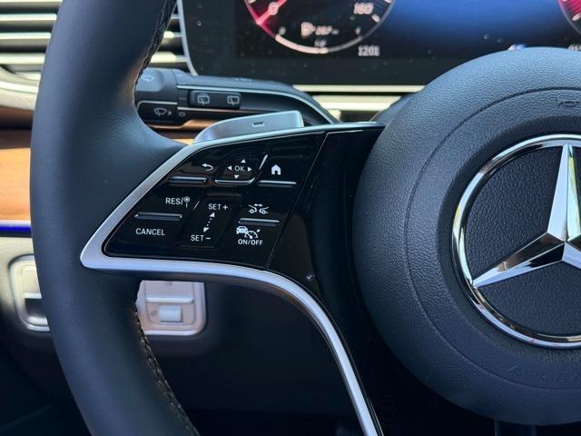 new 2025 Mercedes-Benz GLE 580 car, priced at $94,495