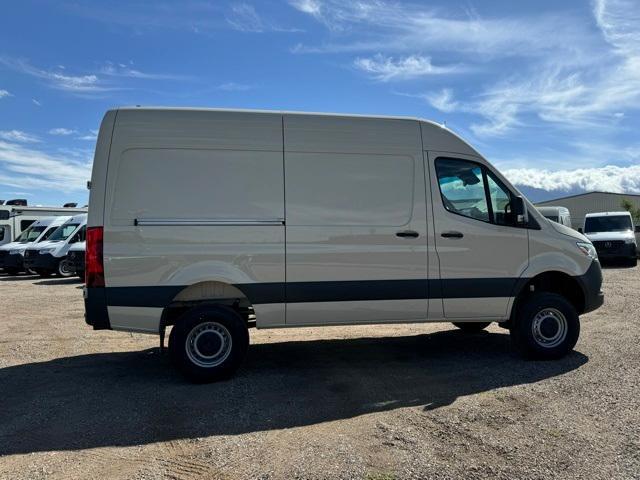 new 2024 Mercedes-Benz Sprinter 2500 car, priced at $75,627