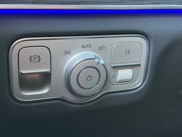 new 2026 Mercedes-Benz GLE 450 car, priced at $85,500