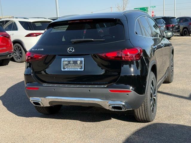 new 2025 Mercedes-Benz GLA 250 car, priced at $44,345