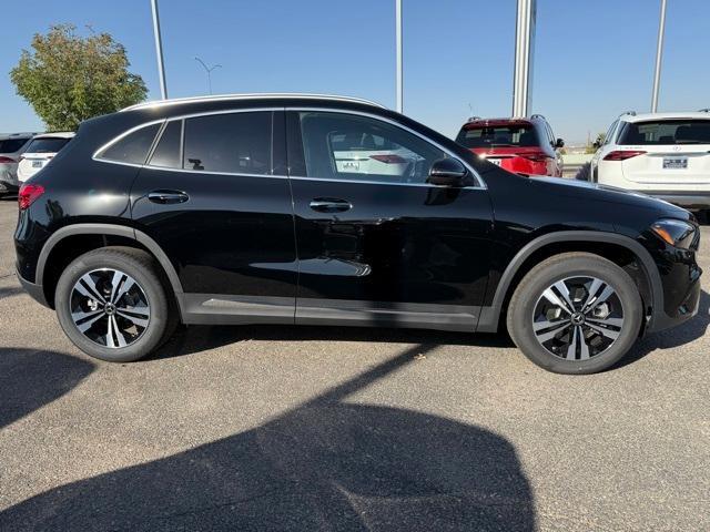 new 2025 Mercedes-Benz GLA 250 car, priced at $44,345