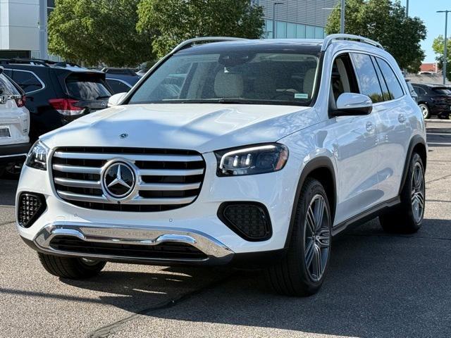 new 2025 Mercedes-Benz GLS 450 car, priced at $90,730