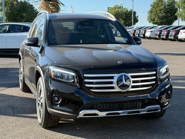 new 2024 Mercedes-Benz GLB 250 car, priced at $53,215