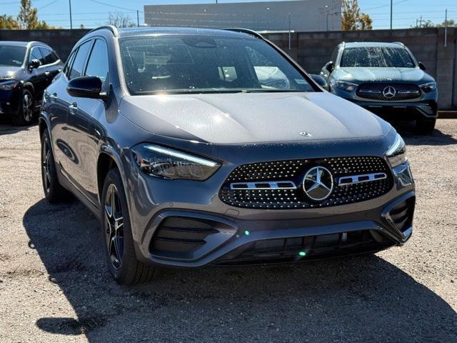 new 2025 Mercedes-Benz GLA 250 car, priced at $52,890