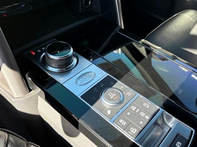 used 2020 Land Rover Discovery car, priced at $29,000