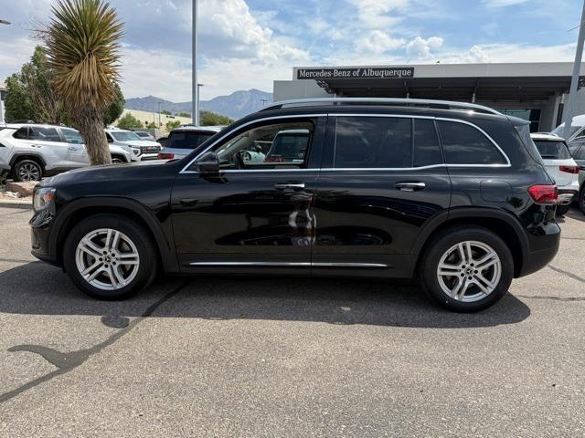 used 2020 Mercedes-Benz GLB 250 car, priced at $32,000