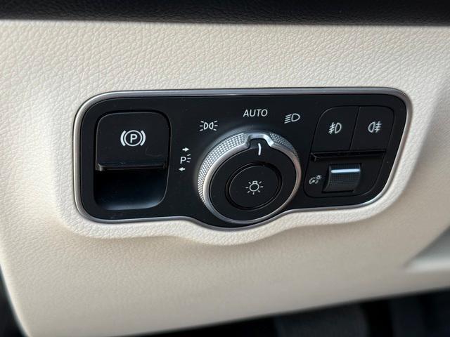 used 2020 Mercedes-Benz GLB 250 car, priced at $32,000
